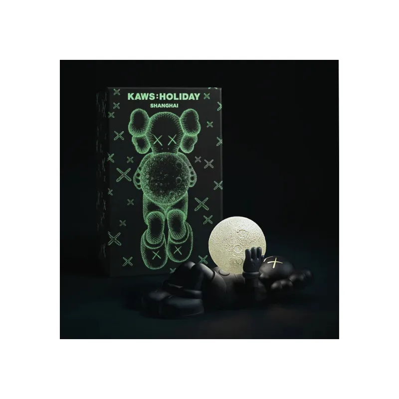 kaws holiday shanghai black 15862 67377ae8c8e2b.jpg