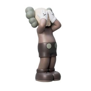 kaws holiday uk brown 879 673cc8fa97989.jpg