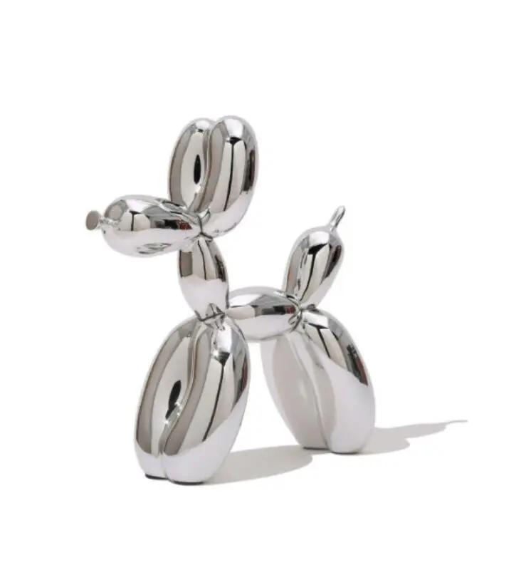 silver balloon dog