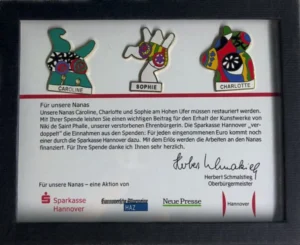 coffret 3 pins niki de saint phalle nana