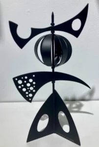 Mobile weather vane summer
