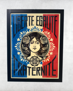 shepard fairey liberte egalite fraternite signee et numerotee 26476 6a75e6e8a9a17.png